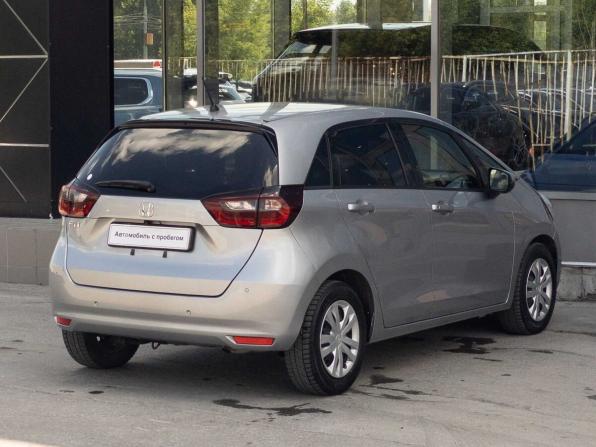Honda Fit IV с пробегом 2021 года, цена 1 260 000 рублей, 58563 км, хэтчбек, Автокод Объявления