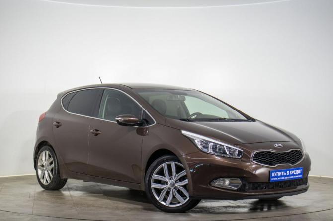 Kia Ceed II с пробегом 2014 года, цена 1 329 000 рублей, 172000 км, хэтчбек, Автокод Объявления