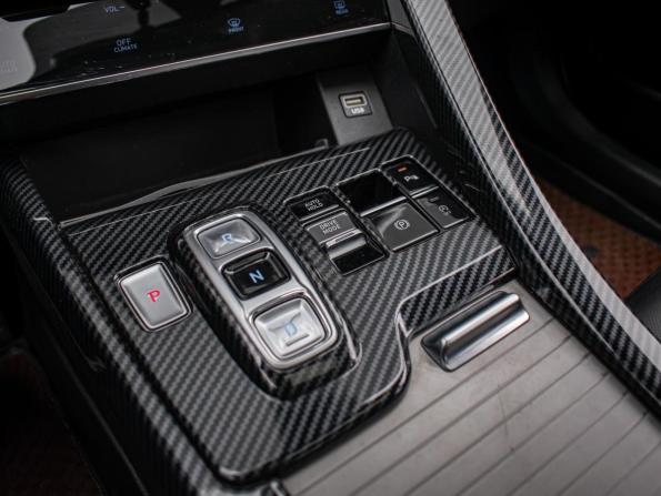Hyundai Sonata VIII (DN8) с пробегом 2020 года, цена 2 195 000 рублей, 113282 км, седан, Автокод Объявления