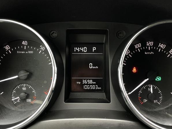 Skoda Yeti I Рестайлинг с пробегом 2014 года, цена 1 320 000 рублей, 106951 км, внедорожник, Автокод Объявления