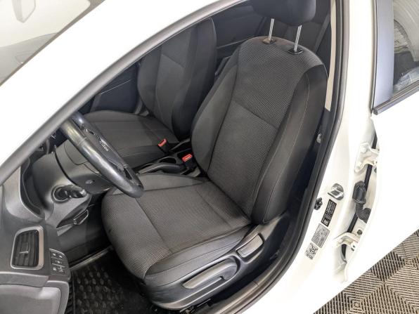 Hyundai Solaris II с пробегом 2018 года, цена 1 235 000 рублей, 108646 км, седан, Автокод Объявления