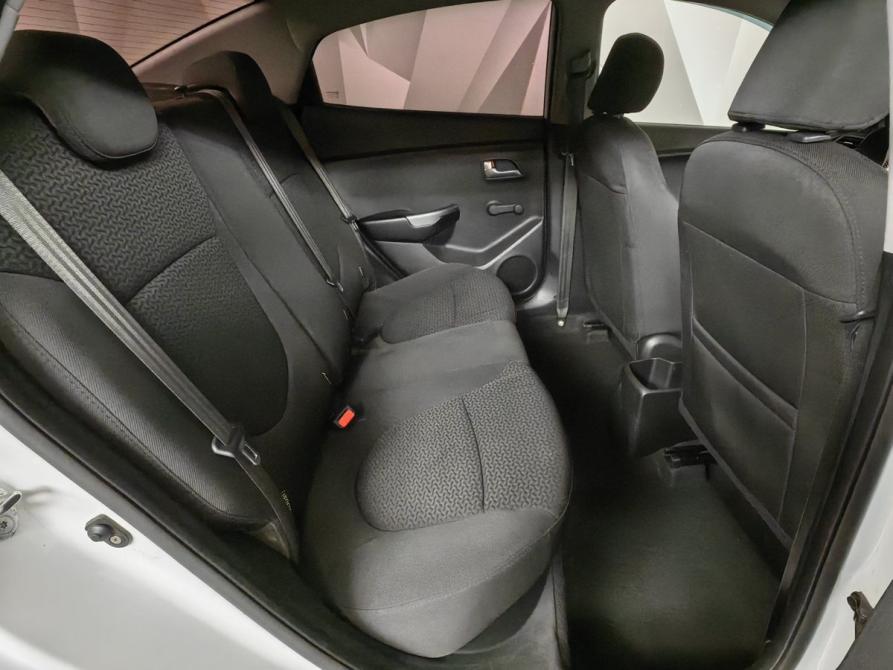 Kia Rio III Москва  - изображение 15