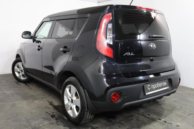 Kia Soul II Рестайлинг с пробегом 2018 года, цена 1 449 000 рублей, 105000 км, хэтчбек, Автокод Объявления