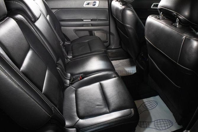Ford Explorer V с пробегом 2015 года, цена 2 599 000 рублей, 185555 км, внедорожник, Автокод Объявления