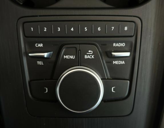 Audi A4 V (B9) с пробегом 2019 года, цена 1 750 000 рублей, 176750 км, универсал, Автокод Объявления