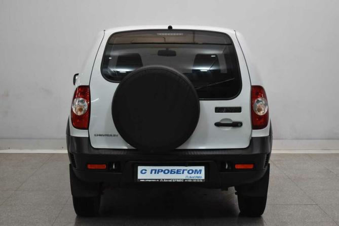Chevrolet Niva I Рестайлинг с пробегом 2017 года, цена 590 000 рублей, 74197 км, внедорожник, Автокод Объявления