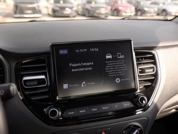 Hyundai Solaris II Рестайлинг с пробегом 2021 года, цена 1 650 000 рублей, 90652 км, седан, Автокод Объявления