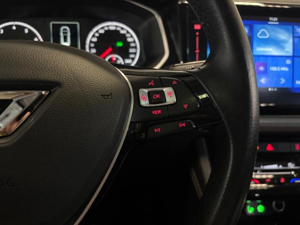 Jetta VS7 I Рестайлинг 1 с пробегом 2022 года, цена 1 549 000 рублей, 141000 км, внедорожник, Автокод Объявления