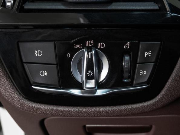 BMW 5 серии VII (G30/G31/G38) с пробегом 2019 года, цена 4 499 000 рублей, 93176 км, седан, Автокод Объявления