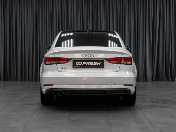 Audi A3 III (8V) Рестайлинг с пробегом 2019 года, цена 1 749 000 рублей, 142755 км, седан, Автокод Объявления