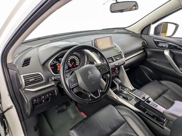 Mitsubishi Eclipse Cross I с пробегом 2019 года, цена 1 990 000 рублей, 107069 км, внедорожник, Автокод Объявления