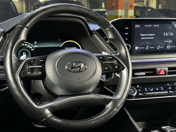 Hyundai Sonata VIII (DN8) с пробегом 2023 года, цена 2 499 000 рублей, 160004 км, седан, Автокод Объявления