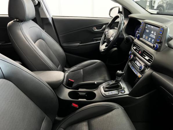 Hyundai Kona I с пробегом 2020 года, цена 1 820 000 рублей, 78200 км, внедорожник, Автокод Объявления