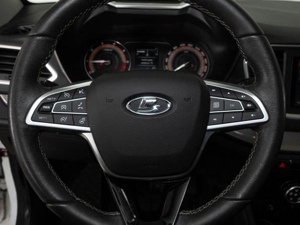 Lada (ВАЗ) Vesta I Рестайлинг (NG) с пробегом 2023 года, цена 1 188 000 рублей, 35453 км, седан, Автокод Объявления