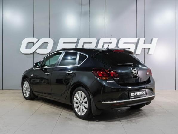Opel Astra J Рестайлинг с пробегом 2013 года, цена 899 000 рублей, 143198 км, хэтчбек, Автокод Объявления
