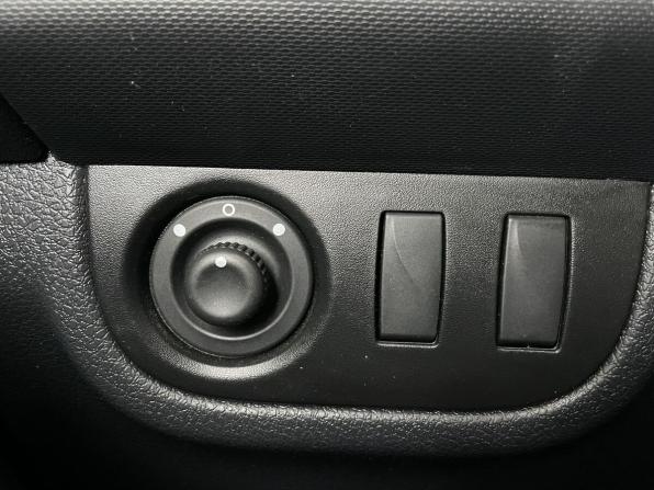 Renault Sandero II Рестайлинг с пробегом 2020 года, цена 1 058 000 рублей, 159164 км, хэтчбек, Автокод Объявления