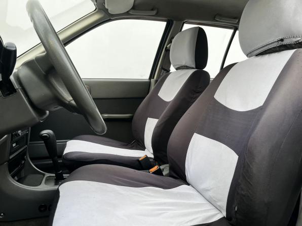Suzuki Swift II Рестайлинг с пробегом 2002 года, цена 200 000 рублей, 45650 км, седан, Автокод Объявления