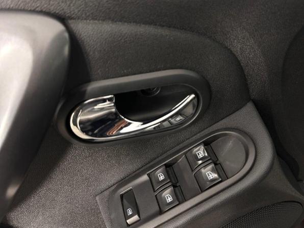 Renault Duster I Рестайлинг с пробегом 2016 года, цена 1 132 000 рублей, 200931 км, внедорожник, Автокод Объявления