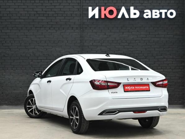 Lada (ВАЗ) Vesta I Рестайлинг (NG) с пробегом 2024 года, цена 1 280 000 рублей, 32184 км, седан, Автокод Объявления