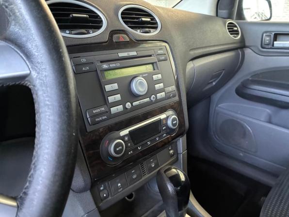 Ford Focus II с пробегом 2005 года, цена 495 000 рублей, 221000 км, седан, Автокод Объявления