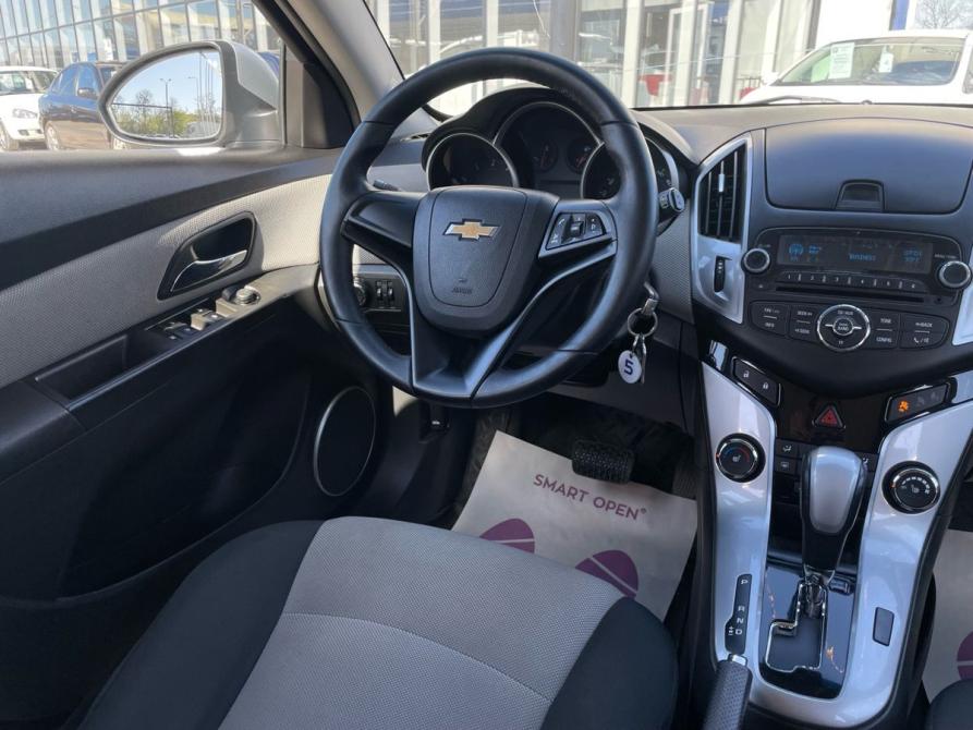 Chevrolet Cruze I Рестайлинг Краснодар  - изображение 18