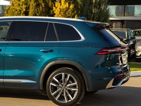 Geely Monjaro I с пробегом 2023 года, цена 3 288 000 рублей, 12096 км, внедорожник, Автокод Объявления