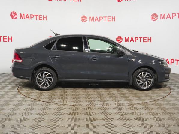 Volkswagen Polo V Рестайлинг с пробегом 2017 года, цена 995 000 рублей, 152690 км, седан, Автокод Объявления