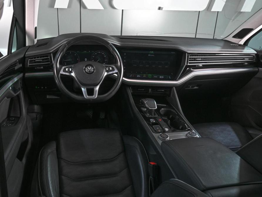 Volkswagen Touareg III Ростов-на-Дону  - изображение 6