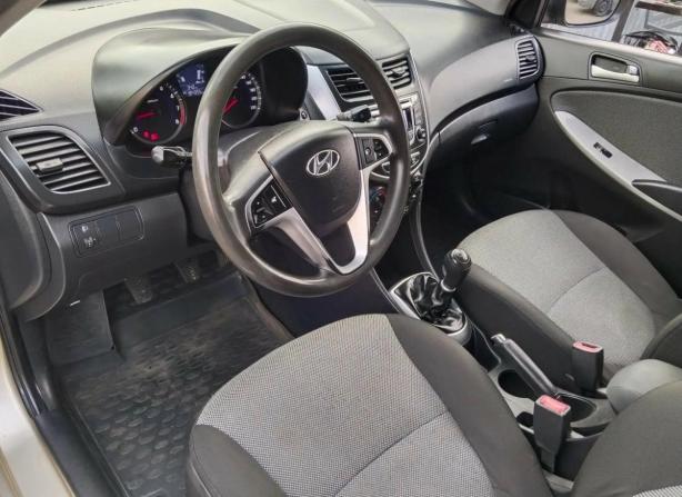 Hyundai Solaris I с пробегом 2011 года, цена 610 000 рублей, 184353 км, седан, Автокод Объявления