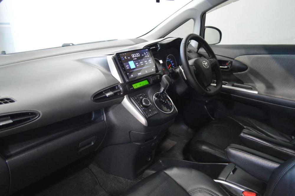 Toyota Wish II Сургут  - изображение 10