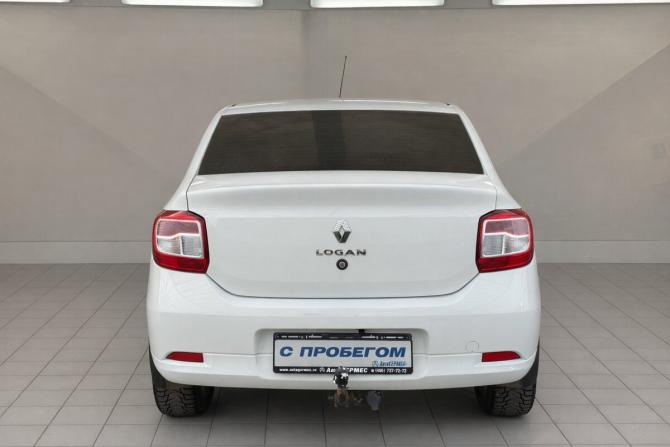 Renault Logan II Рестайлинг с пробегом 2019 года, цена 585 000 рублей, 261821 км, седан, Автокод Объявления