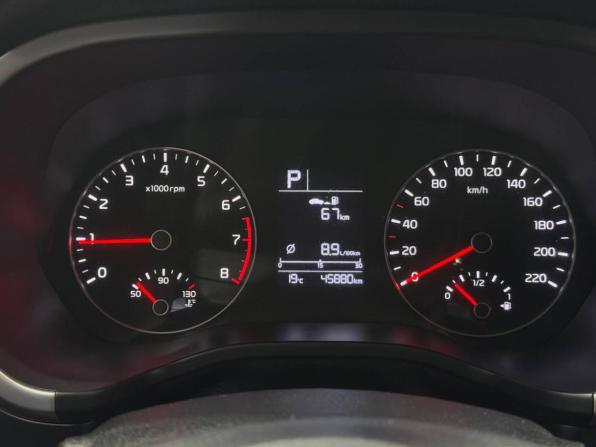 Kia Rio IV Рестайлинг с пробегом 2021 года, цена 1 765 000 рублей, 45878 км, хэтчбек, Автокод Объявления