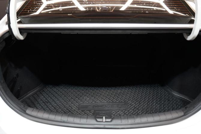 Hyundai Solaris II Рестайлинг с пробегом 2021 года, цена 1 365 000 рублей, 180000 км, седан, Автокод Объявления