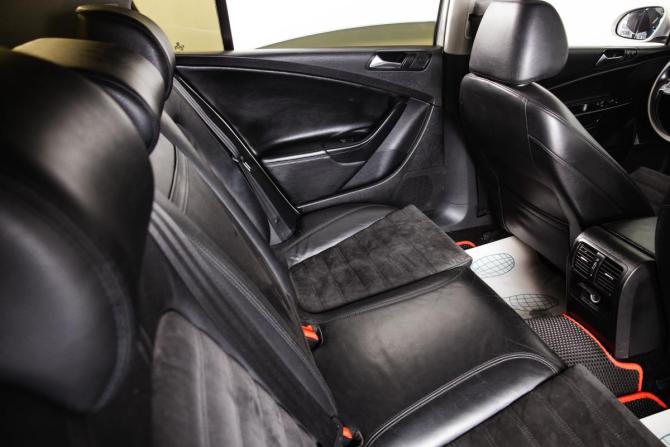 Volkswagen Passat B6 с пробегом 2009 года, цена 929 000 рублей, 260000 км, седан, Автокод Объявления