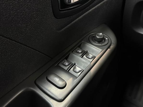 Renault Kaptur I с пробегом 2017 года, цена 1 260 000 рублей, 154077 км, внедорожник, Автокод Объявления