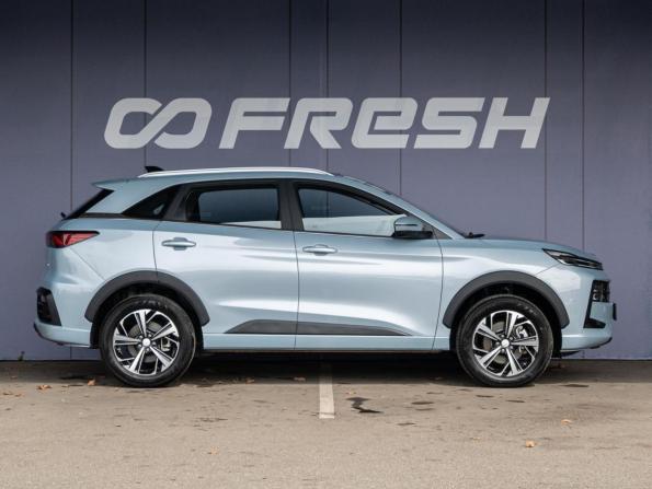 JAC JS6 с пробегом 2024 года, цена 2 220 000 рублей, 4177 км, внедорожник, Автокод Объявления