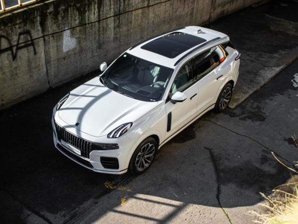 Lynk &amp; Co 09 с пробегом 2023 года, цена 5 149 000 рублей, 27605 км, внедорожник, Автокод Объявления
