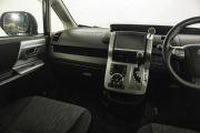 Toyota Voxy II (R70) Рестайлинг Пермь  - изображение 37
