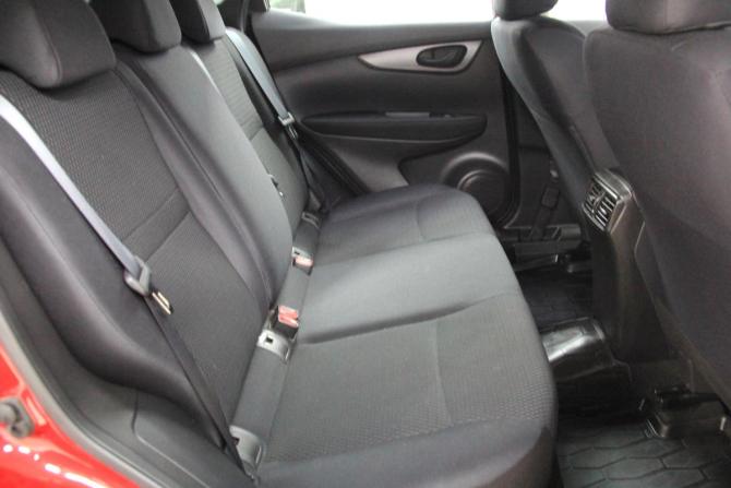 Nissan Qashqai II с пробегом 2018 года, цена 1 798 600 рублей, 84620 км, внедорожник, Автокод Объявления