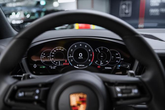 Новый Porsche Cayenne III Рестайлинг 2026 года, цена 16 800 000 рублей, внедорожник, Автокод Объявления