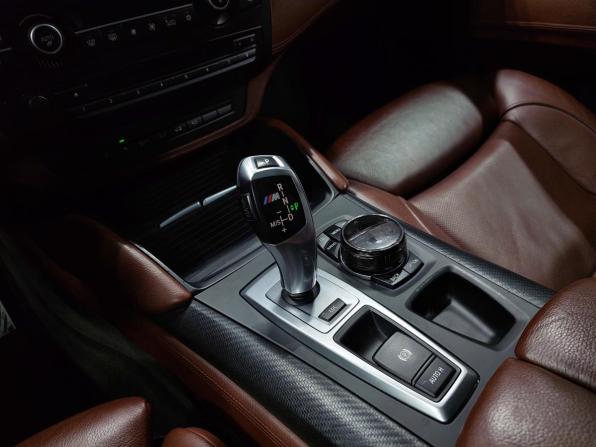 BMW X6 M I (E71) Рестайлинг с пробегом 2012 года, цена 2 250 000 рублей, 266318 км, внедорожник, Автокод Объявления