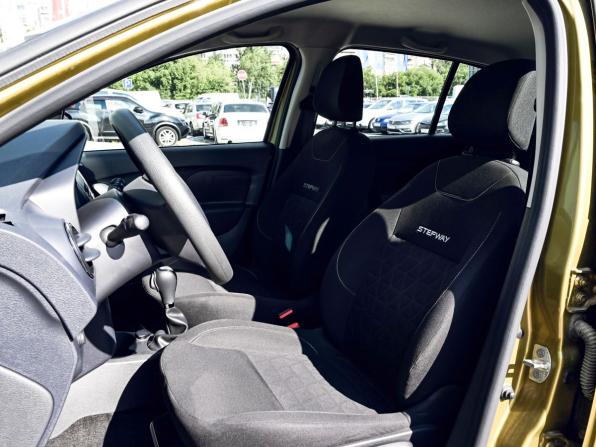 Renault Sandero II с пробегом 2017 года, цена 1 245 000 рублей, 32460 км, хэтчбек, Автокод Объявления