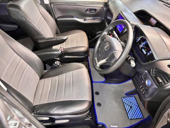 Toyota Noah III (R80) с пробегом 2015 года, цена 1 840 000 рублей, 109217 км, минивэн, Автокод Объявления