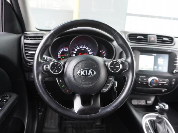 Kia Soul II Рестайлинг с пробегом 2017 года, цена 1 549 000 рублей, 134764 км, хэтчбек, Автокод Объявления