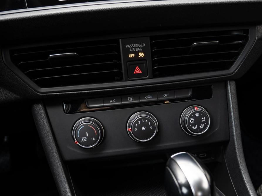 Volkswagen Jetta VII Краснодар  - изображение 13