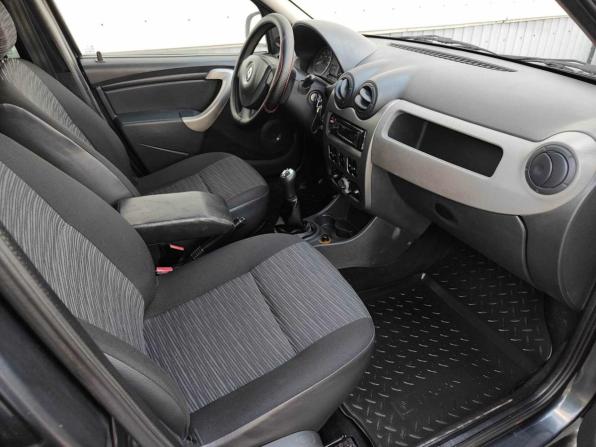 Renault Logan I Рестайлинг с пробегом 2010 года, цена 350 000 рублей, 156141 км, седан, Автокод Объявления