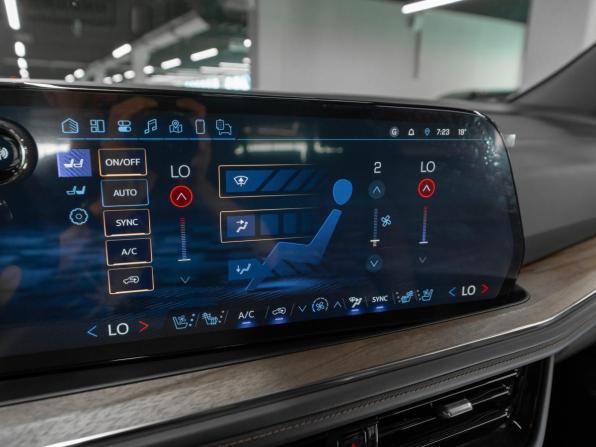 Chevrolet Tahoe V Рестайлинг с пробегом 2025 года, цена 14 900 000 рублей, 65 км, внедорожник, Автокод Объявления