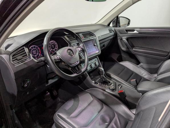 Volkswagen Tiguan II с пробегом 2018 года, цена 3 050 000 рублей, 84489 км, внедорожник, Автокод Объявления