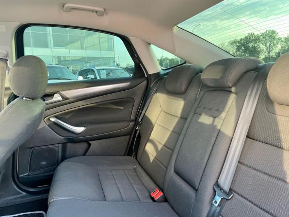 Ford Mondeo IV Рестайлинг с пробегом 2011 года, цена 990 000 рублей, 138000 км, седан, Автокод Объявления