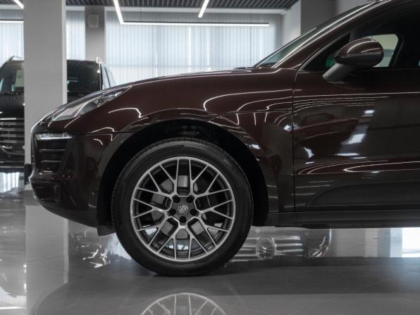Porsche Macan I с пробегом 2017 года, цена 3 490 000 рублей, 118082 км, внедорожник, Автокод Объявления